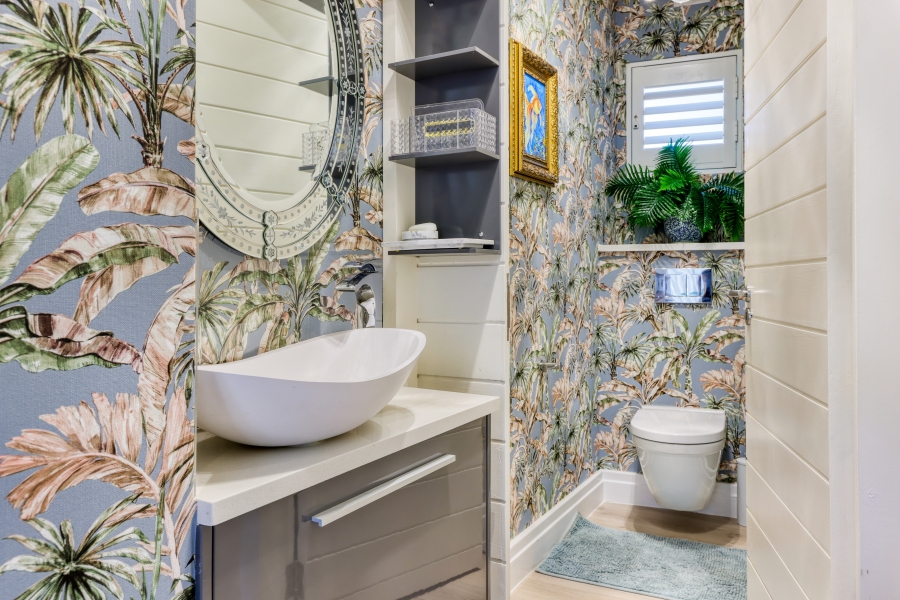 3 Bedroom Property for Sale in Sea Point Western Cape